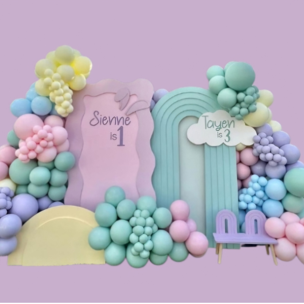 Same Birthday / Twins Prop Set – 4-Piece Panel & Chair Display